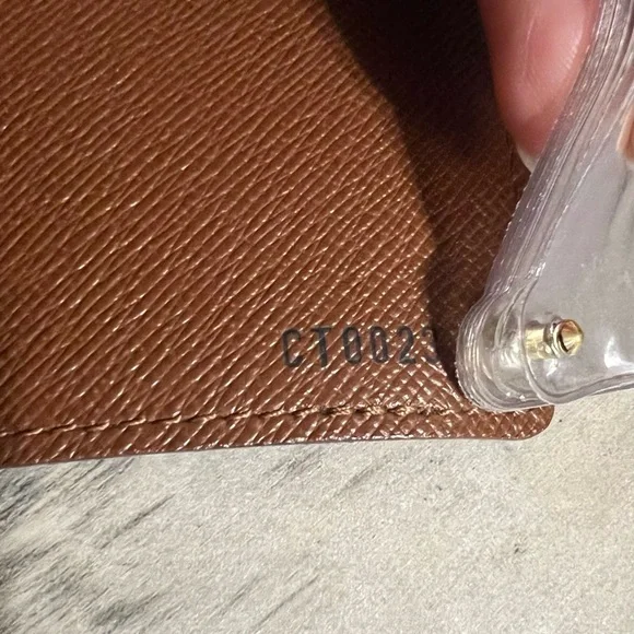 Louis Vuitton Slim Pocket Card Holder Monogram Canvas